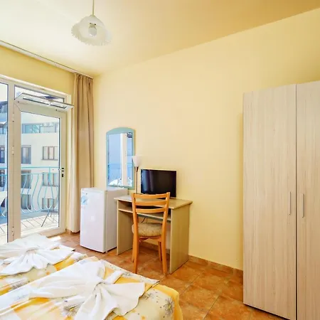 Ξενοδοχείο Complex Duni 3*