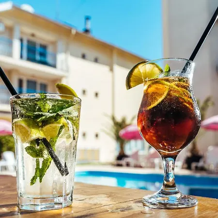 Ξενοδοχείο Complex Duni 3*